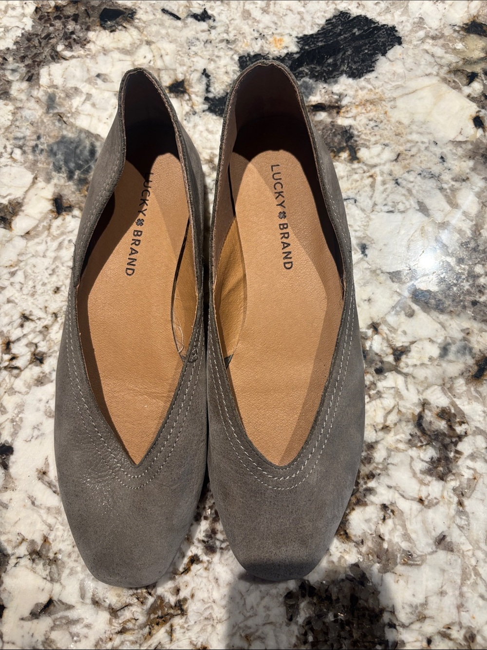 Lucky Brand Gray Suede V‑Cut Flats